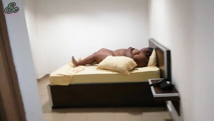 Жирная толстая черная негритоска