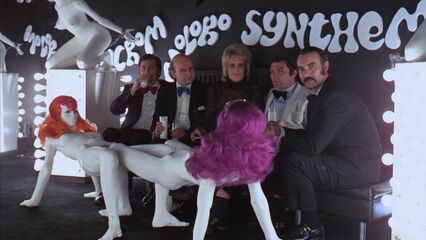 Заводной апельсин (1971) эротический фильм с переводом