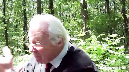 Тренер трахнул в анал ученицу