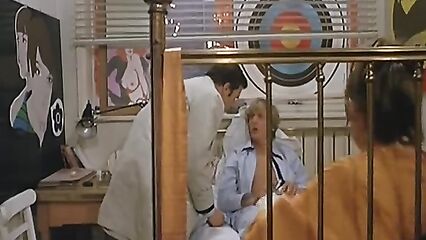 Тинто Брасс: Запыхавшись (1967) с русским переводом