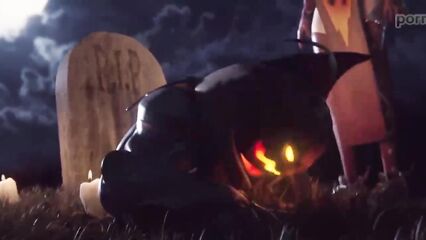 Страшное чудовище на каждый Хэллоуин выходит на волю