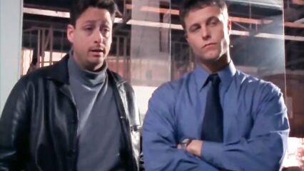 Тайный секс / Undercover Sex (2003) эротический фильм с русским переводом