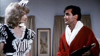 Дебби уделывает всех | Debbie Does 'Em All (1985) с русским переводом!